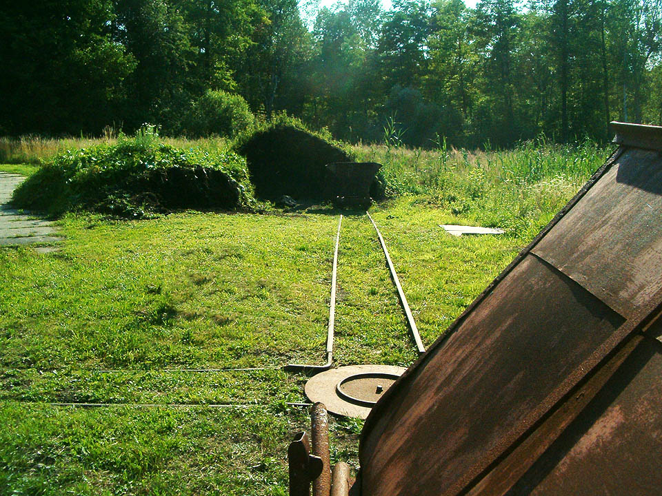 V roce 2007 byla na drážce v provozu už jen jedna točna a tři vozíky. Skladiště rašeliny nestálo a materiál byl skladován volně na hromadě za lázeňskou budovou Dalibor.