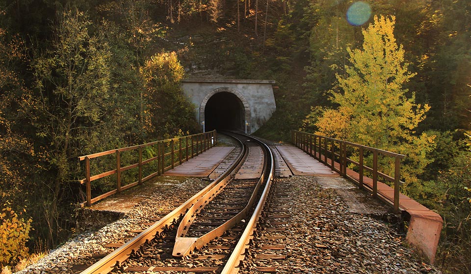 Jívovský tunel na trati Olomouc - Krnov.