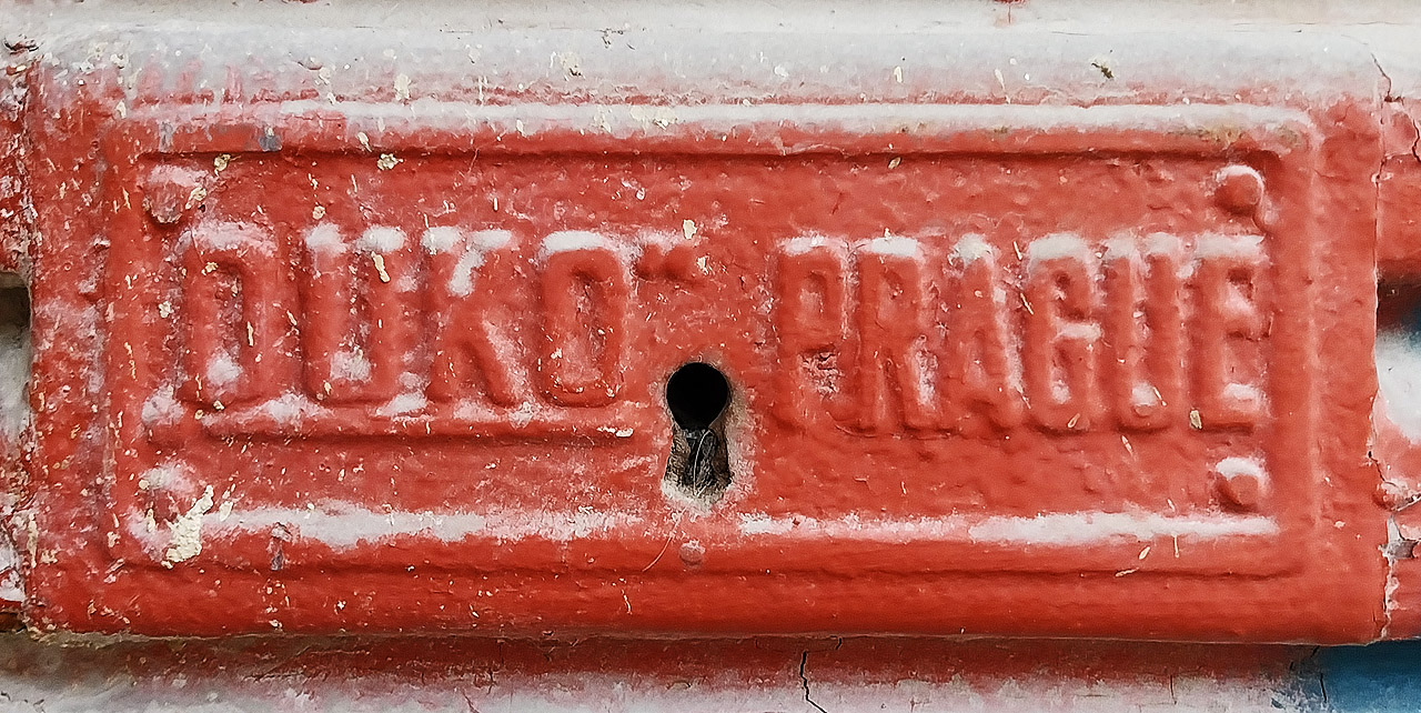 Šlikova roleta č. 17 v Praze