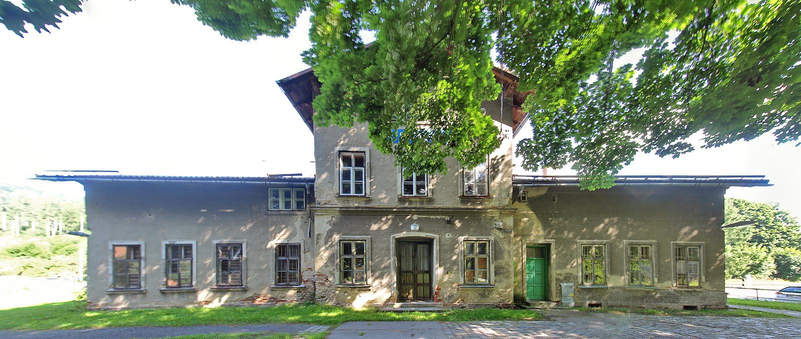 Sobotín (žst)