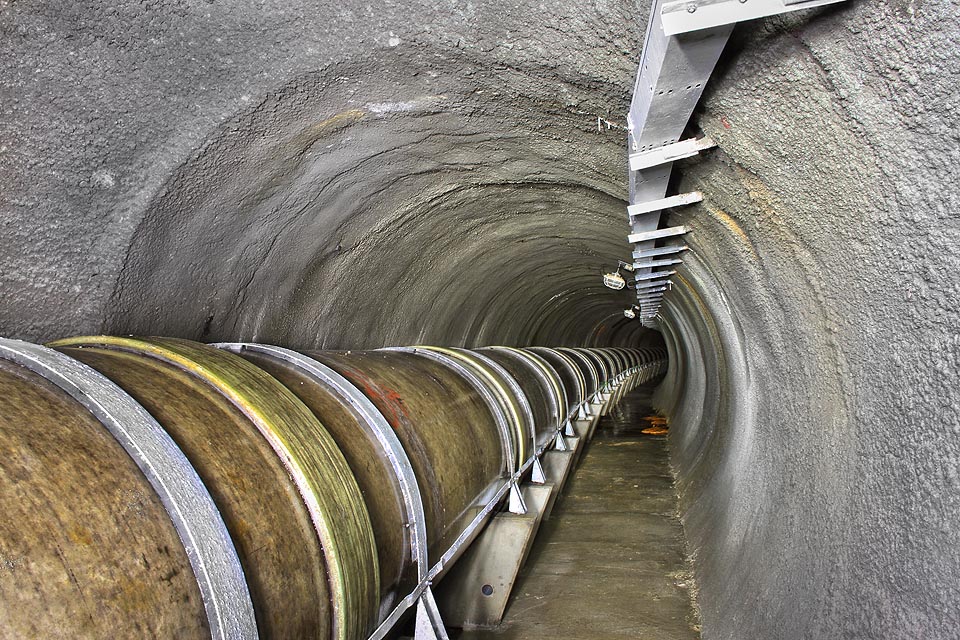 Nejdelší ražený tunel v Brně slouží pro dopravu pitné vody z vírské nádrže pod Holednou do obcí jihovýchodně od Brna.